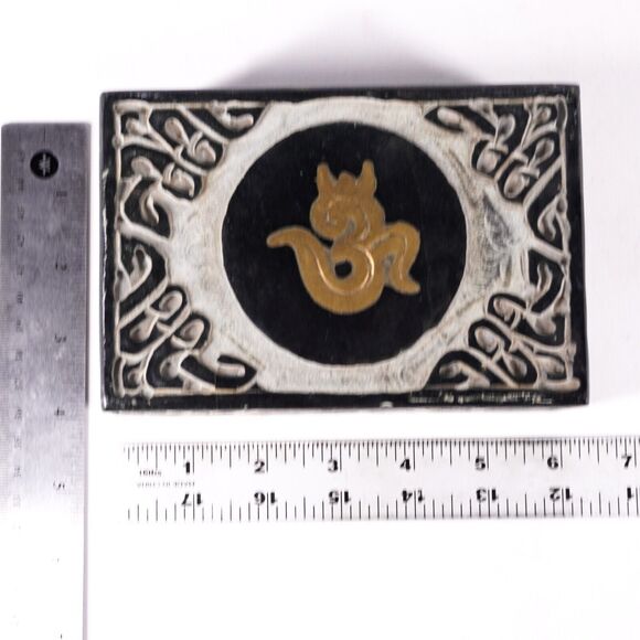 Om Spiritual Symbol 6" Carved Stone & Gold Metal Inlay Storage Container Box - Picture 8 of 9